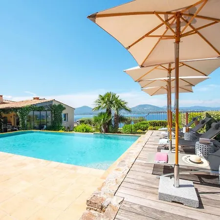 Blue Med Villa